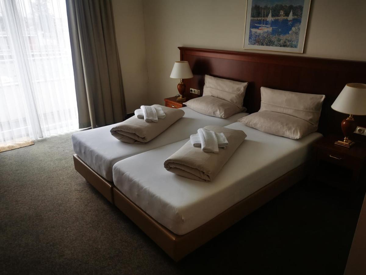 Hotel Hanseatischer Hof لوبيك المظهر الخارجي الصورة