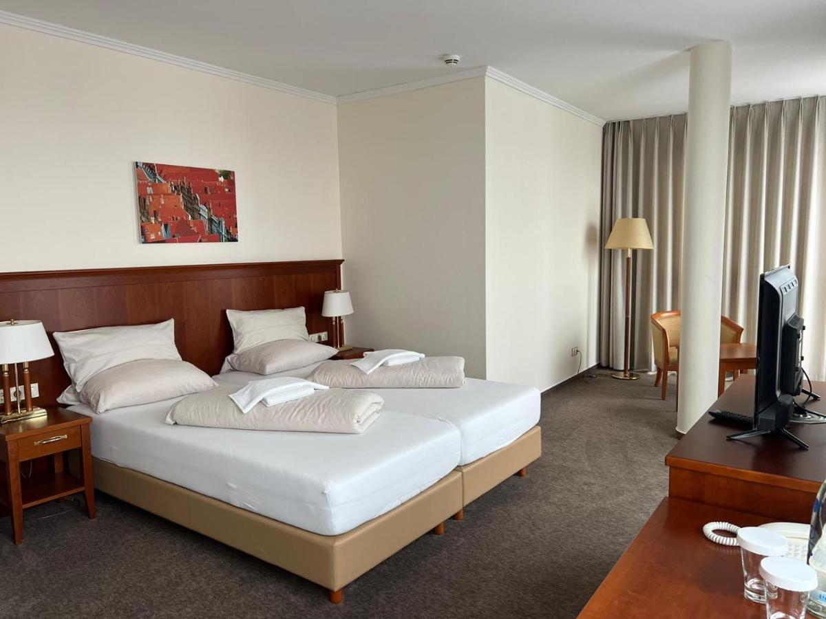 Hotel Hanseatischer Hof لوبيك المظهر الخارجي الصورة