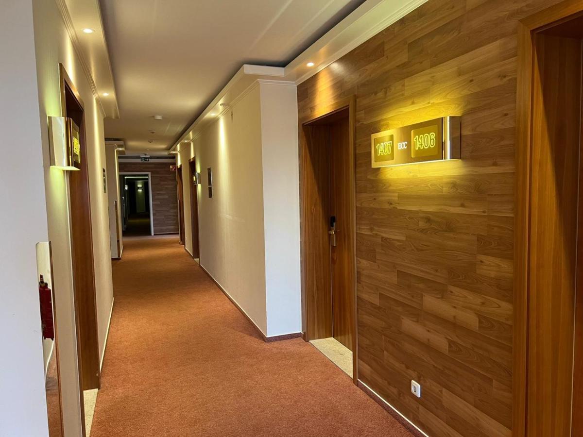 Hotel Hanseatischer Hof لوبيك المظهر الخارجي الصورة